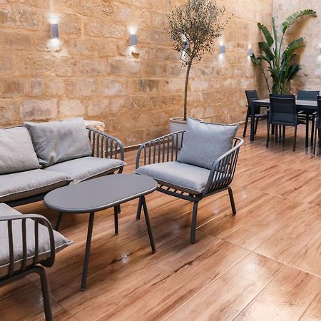 Valletta Waterfront Backyard Flat By Arcobnb Il-Furjana Exterior foto