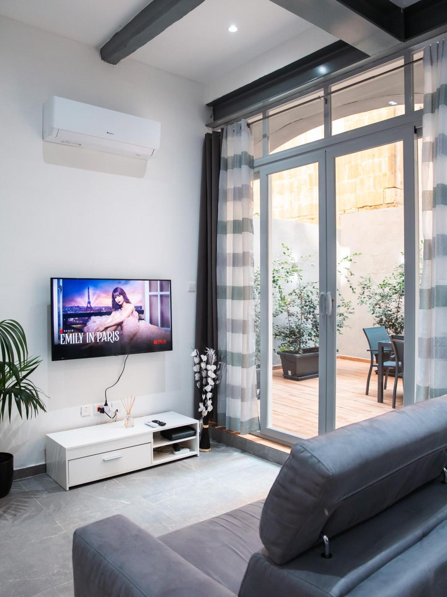Valletta Waterfront Backyard Flat By Arcobnb Il-Furjana Exterior foto
